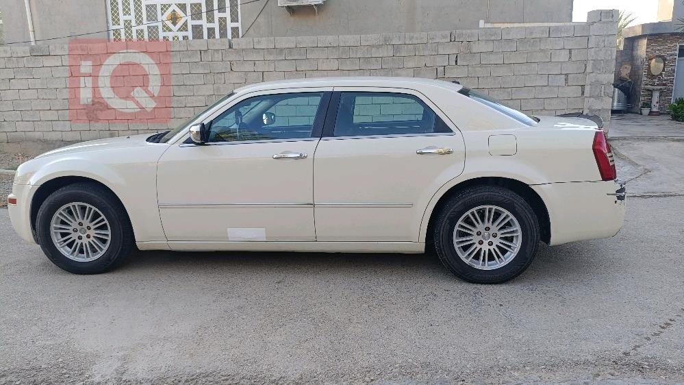Chrysler 300